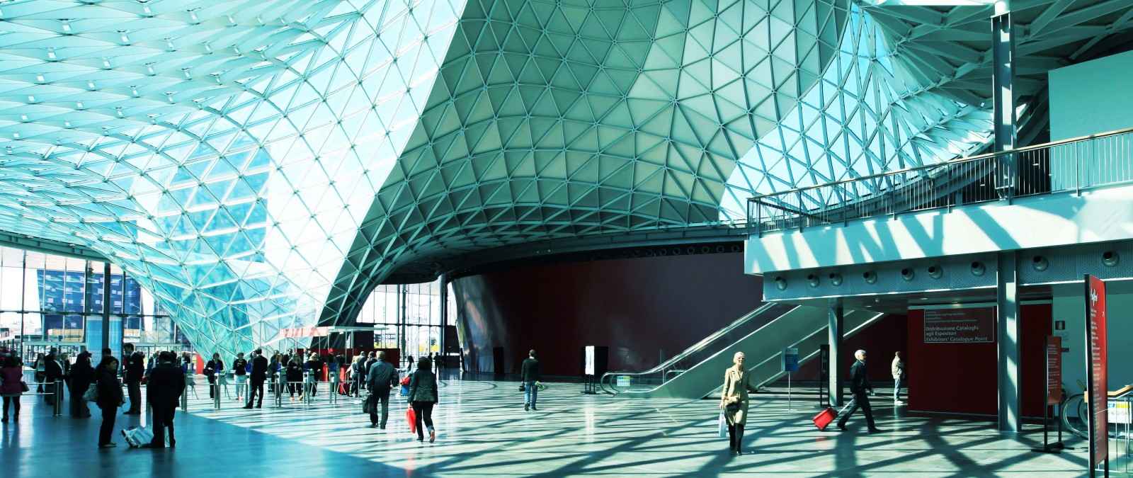 Gothaer Ausstellungsversicherung: Risikoübernahme während Transport und Ausstellung