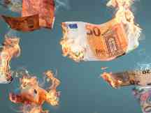 Gothaer Experten-Interview zum Thema "Inflation": Brennende Geldscheine