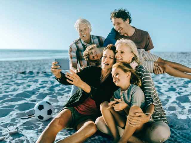 Investmentfonds: Familie am Strand