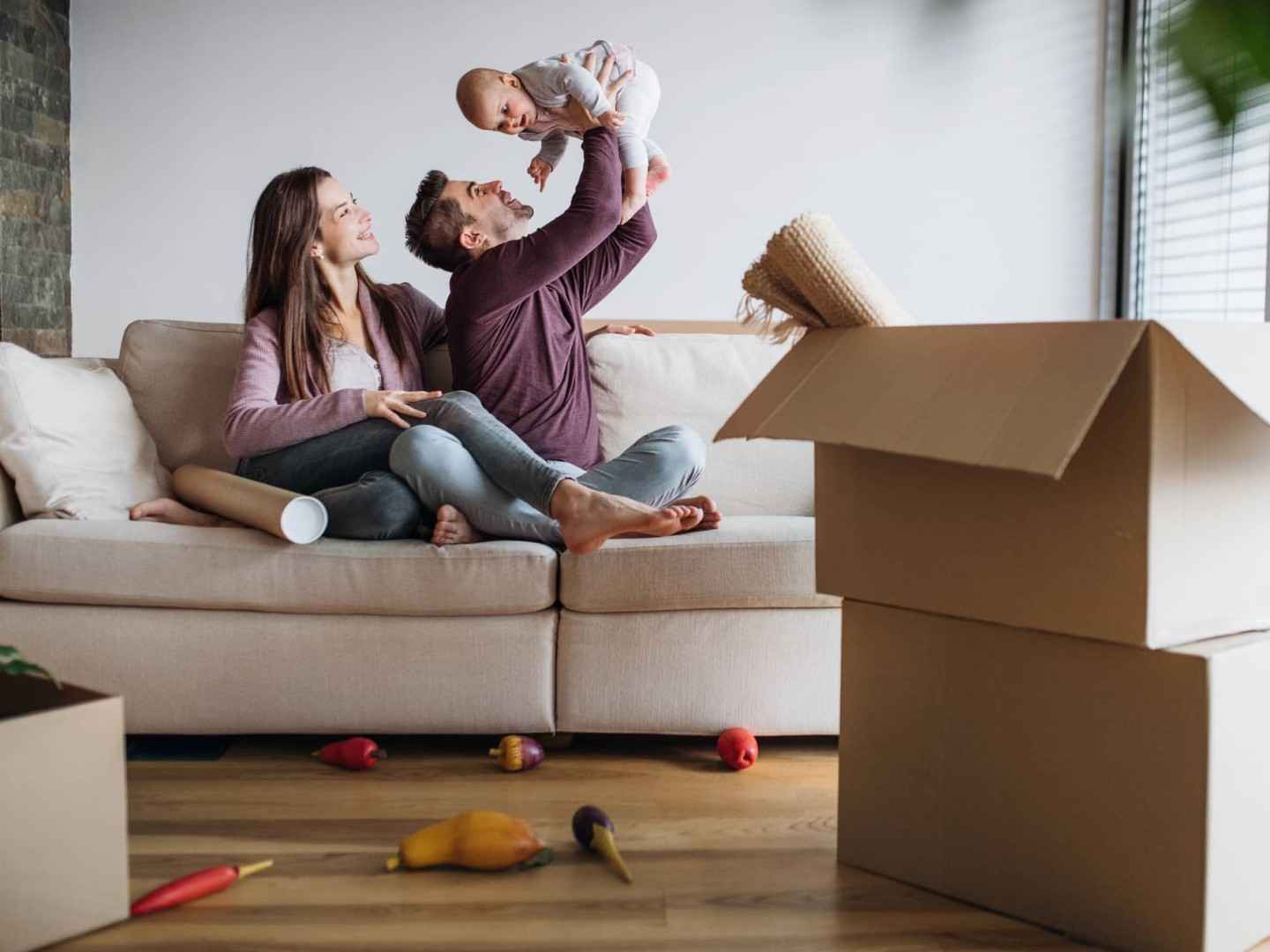 Familie absichern: So sorgen junge Eltern richtig vor