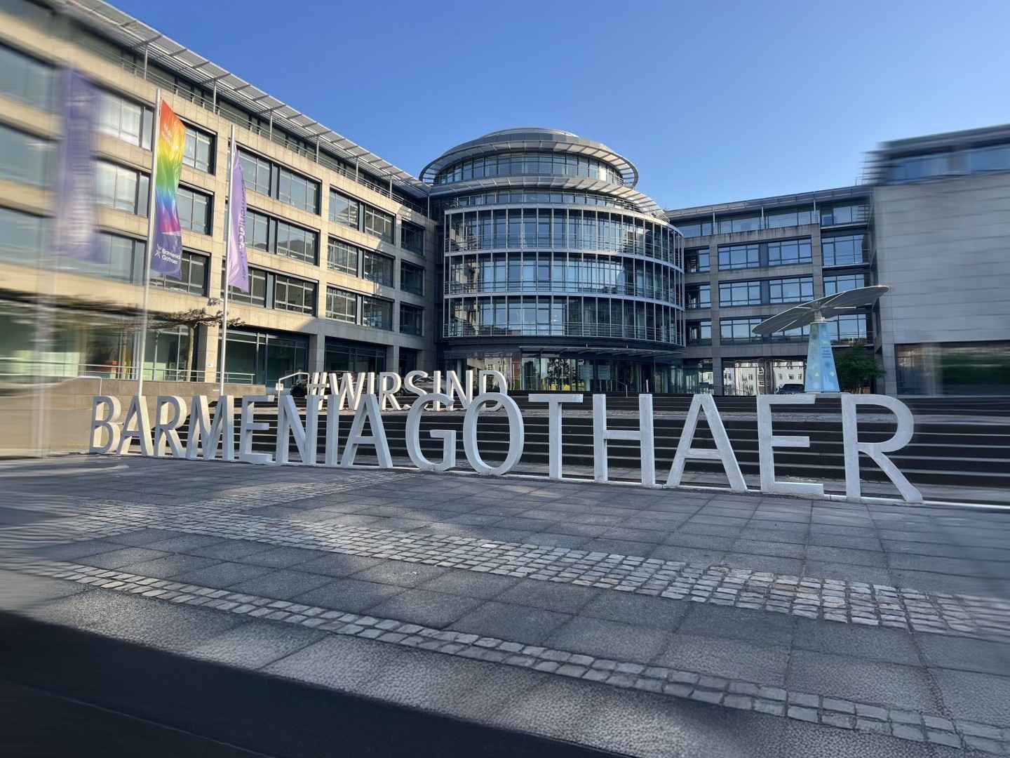 Wir sind BarmeniaGothaer: Die neue Konzernstrukturdes BarmeniaGothaer Konzerns.