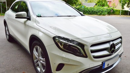 Kfz Versicherung für Ihren Daimler Kfz Versicherung für Ihren Daimler