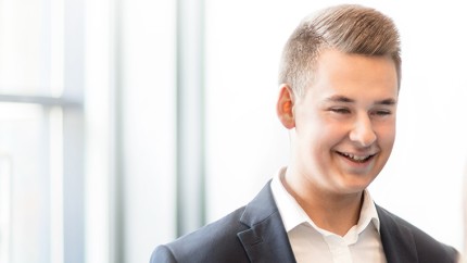 Karriere bei der Gothaer: Ausbildung im Vertrieb Karriere bei der Gothaer: Ausbildung im Vertrieb