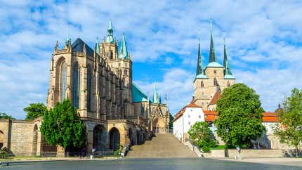 Gothaer Versicherung Erfurt: Das imposante Ensemble von Dom und St. Severi Gothaer Versicherung Erfurt: Das imposante Ensemble von Dom und St. Severi