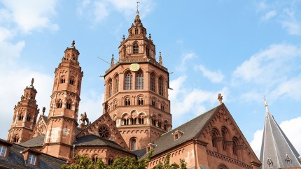 Bild Mainz: Der über 1000-jährige Mainzer Dom Sankt Martin Gothaer Versicherung Mainz: Kathedrale in Mainz