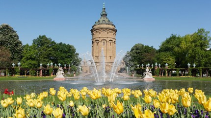 Gothaer Versicherung Mannheim: der Mannheimer Wasserturm Gothaer Versicherung Mannheim: der Mannheimer Wasserturm